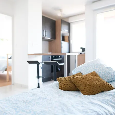 T2 Balcon Avec Parking Securise Et Gratuit Lägenhet